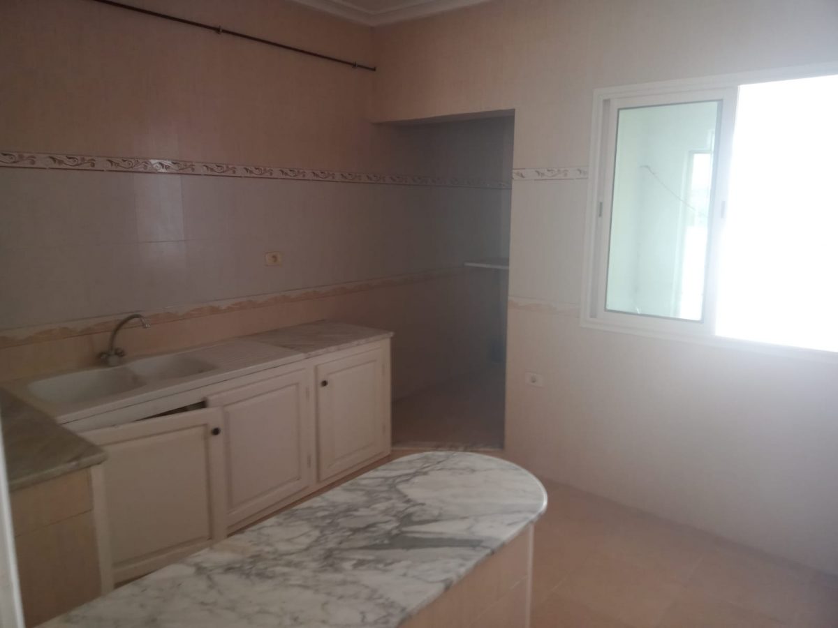 maison a Manaret el Hammamet prés de toutes commodité