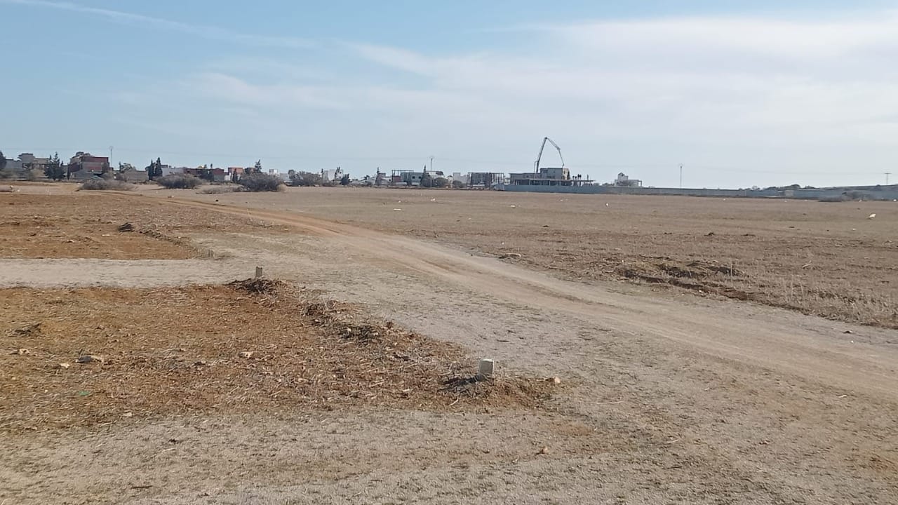 a0216a40-5834-4f9d-9b3e-8eb5e01be99b