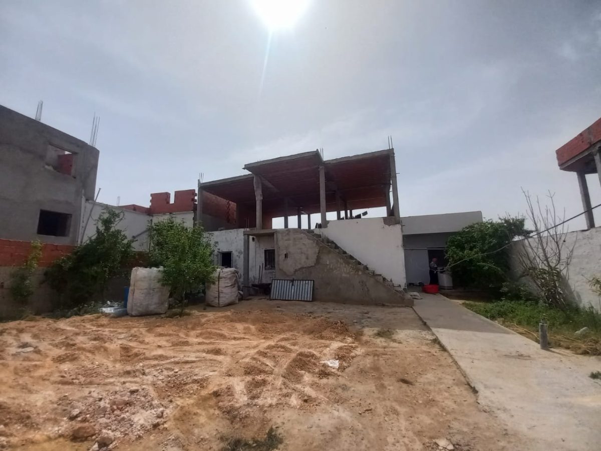 Maison à vendre en bon état à Hammamet yasmine