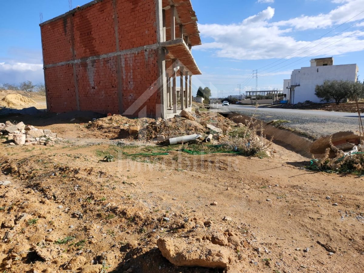Un superbe terrain à vendre à 70 MD à Hammamet Sud 51355351