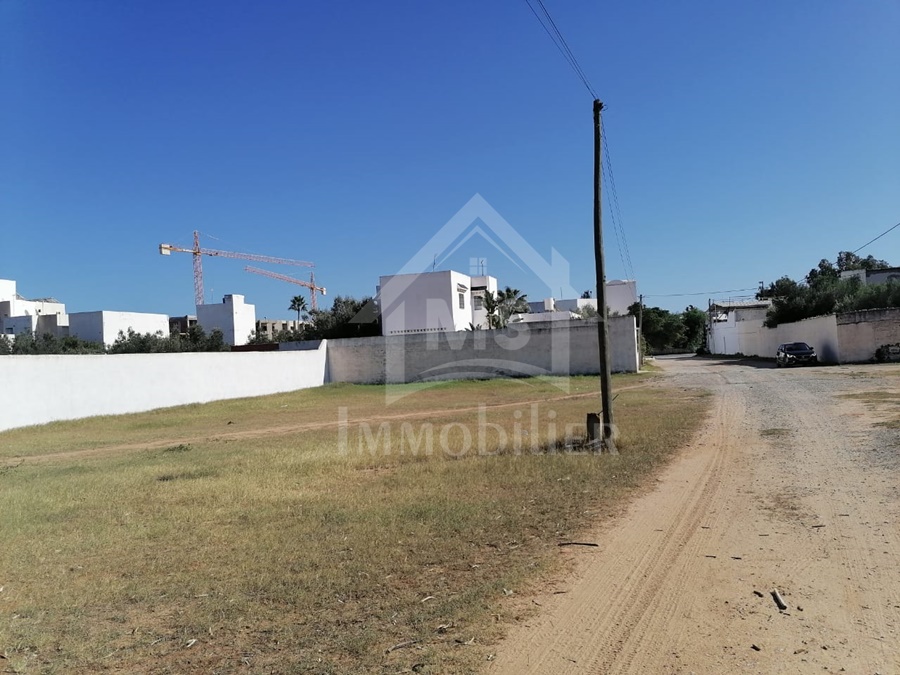 baadc06e-d84d-47e3-8120-5f9ed2d6be90