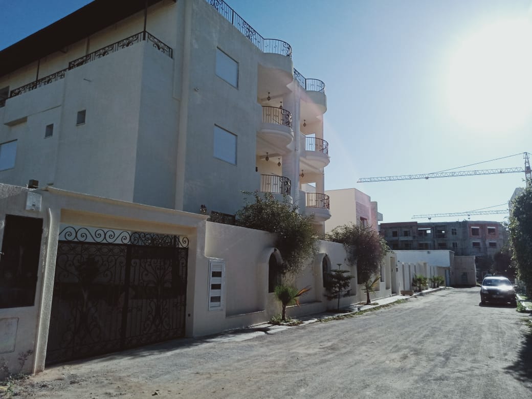 f759928a-3fb2-44b5-814d-758e39433b38