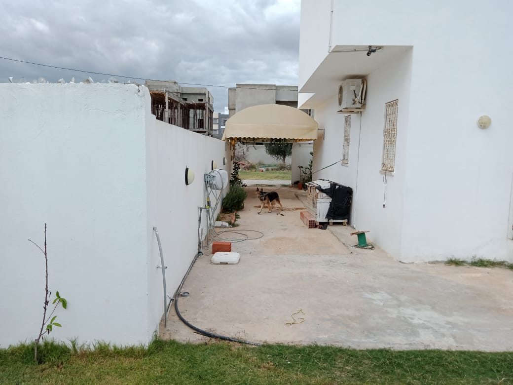 f0d98751-7a06-44a0-afe2-0f8543c5016d