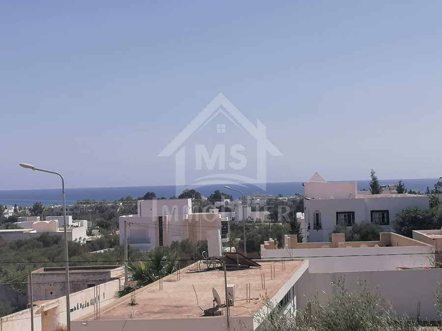 Belle et luxueuse villa à vendre à Mrezga 51355351