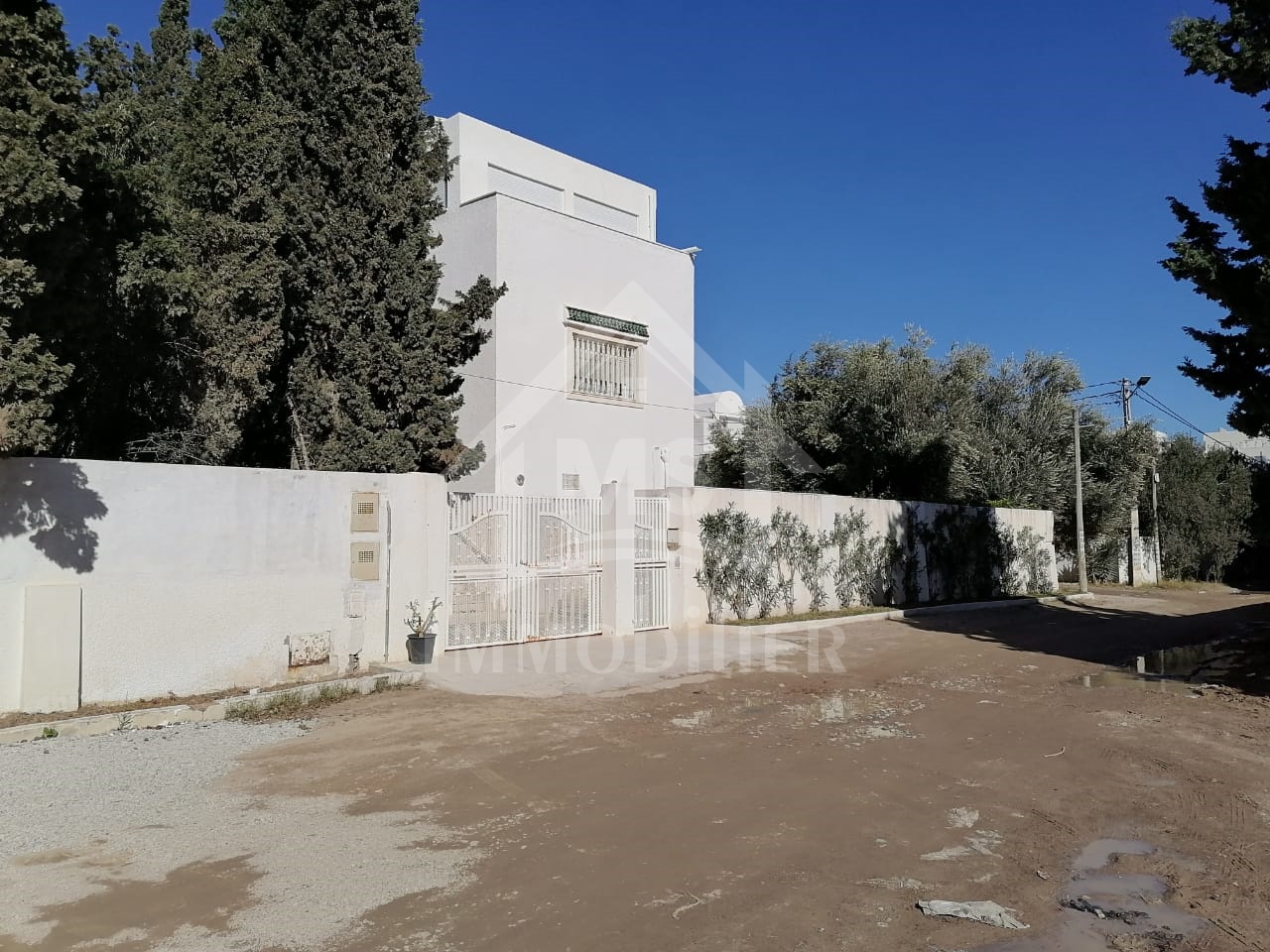 20c2bd65-0085-44cf-893c-ccdb040a7bc3