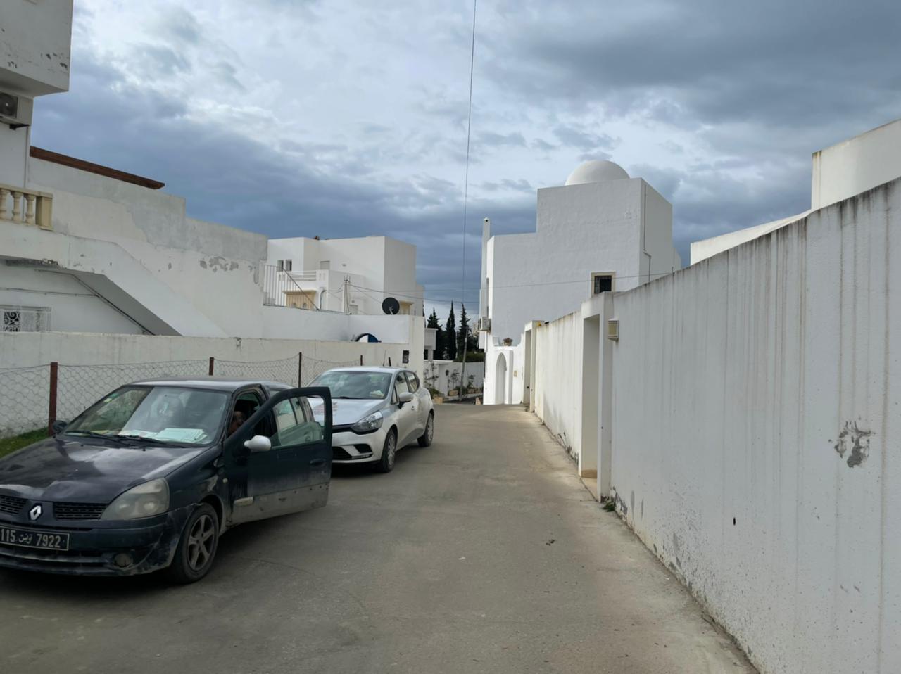 c73f9671-7730-4b10-a9ea-fb064aa3ed38