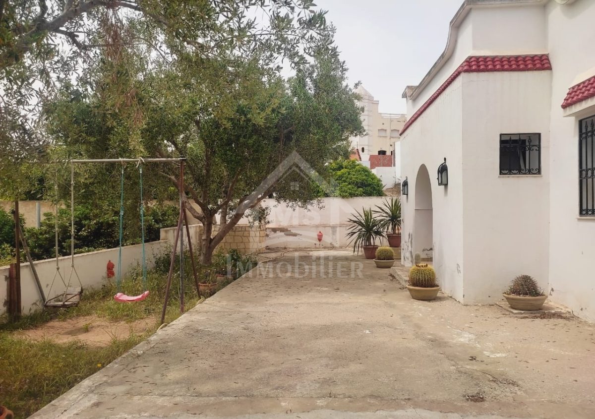Belle villa avec jardin à vendre à Hammamet 51355351