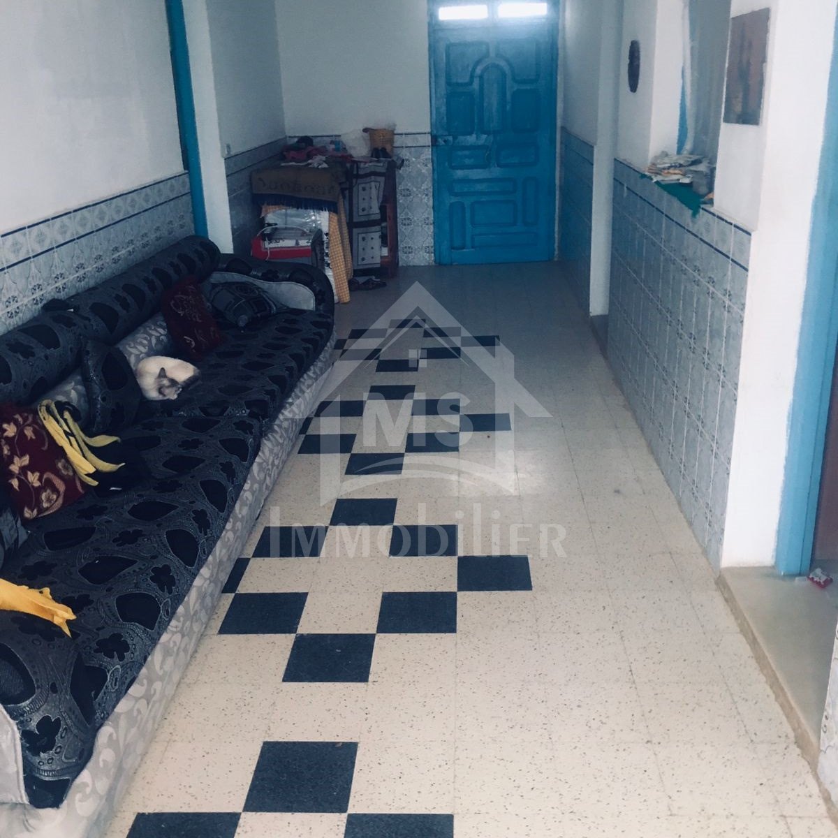 Une maison S+3 avec garage à vendre à Hammamet Sud 51355351