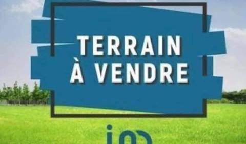 Av beau terrain à gammarth forêt