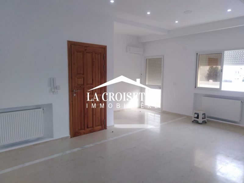 Appartement s+3 à ain zaghouan nord ZAL2107
