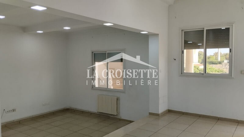 Etage de villa s+3 à l&rsquo;aouina MEL0462