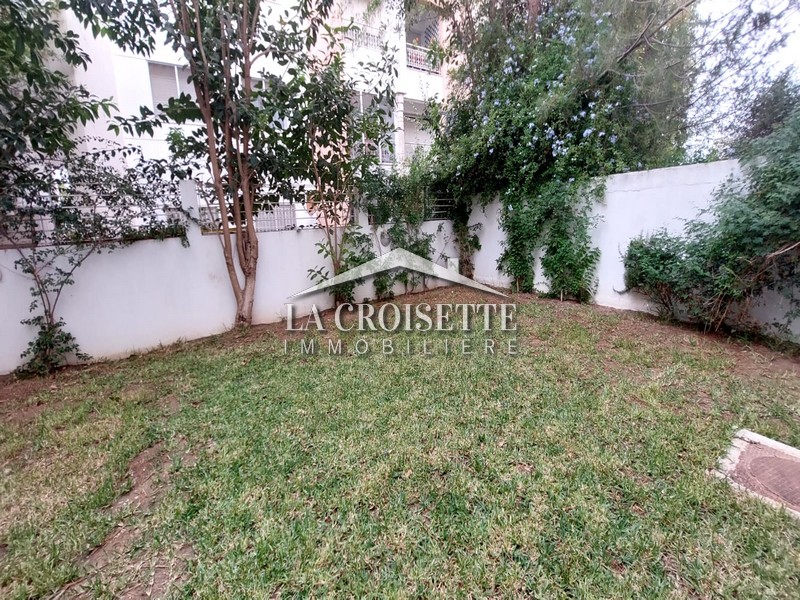 Rez de chaussé avec jardin à ain zaghouan nord MAL0509