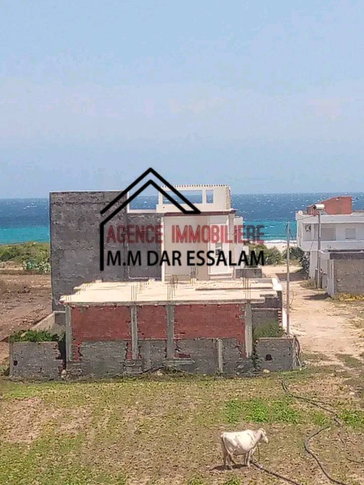 villa près de la plage