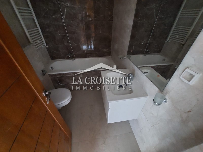 Un appartement s2 a ain zaghouan nord MAL3417