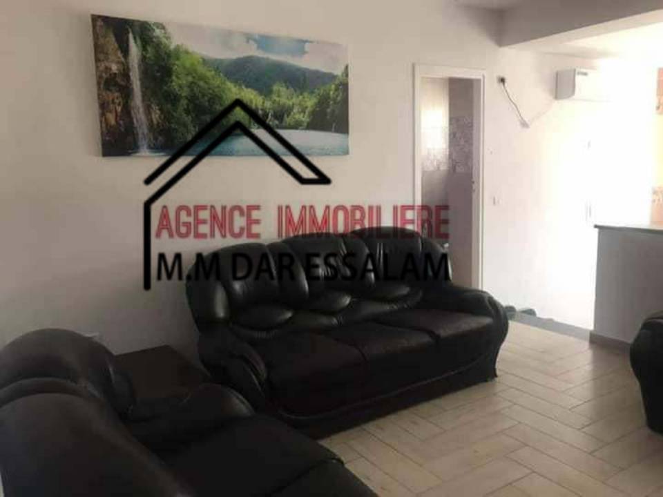 appartement avec un studio à vendre