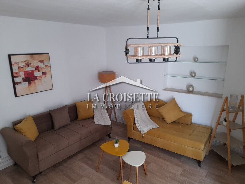 un appartement meublé S+1 avec terrasse MAL1233