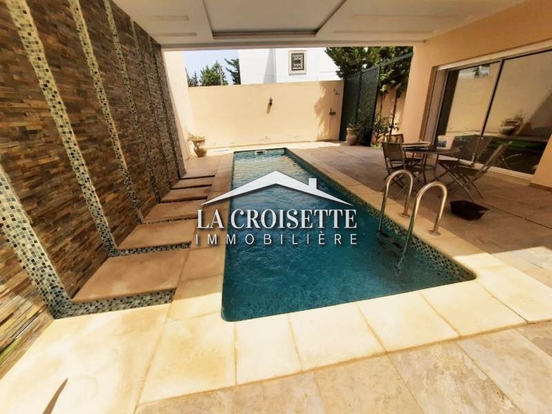 villa s+5 avec piscine à la soukra MVL0366