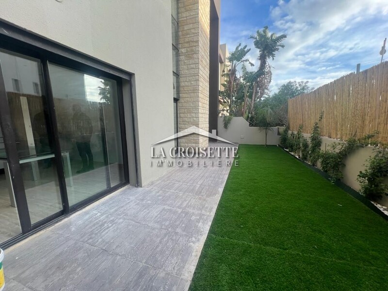 Duplex S+4 Avec Jardin à La Marsa MDL0592