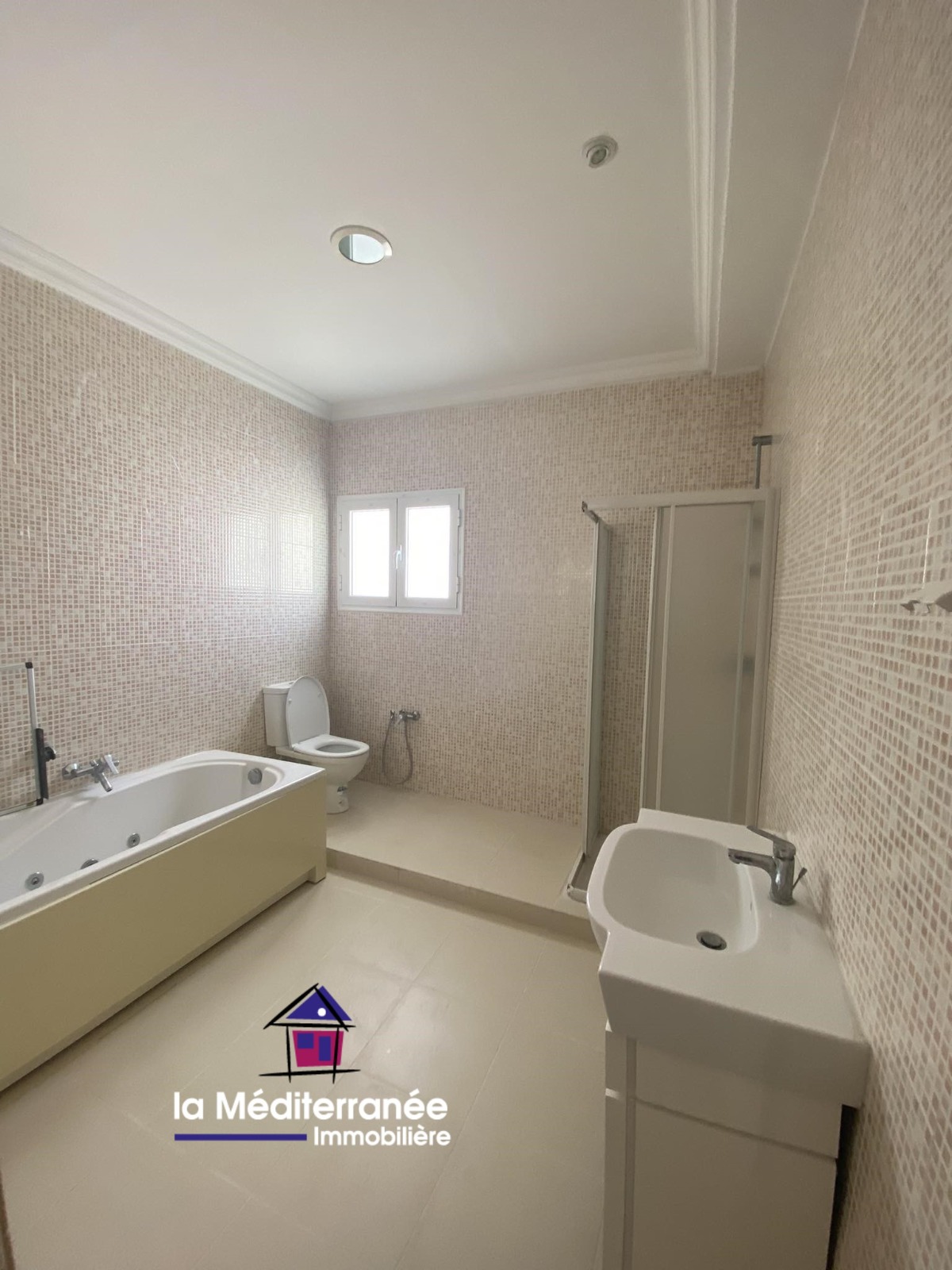 31b29f86-f8bf-4970-a660-48ceed310d15