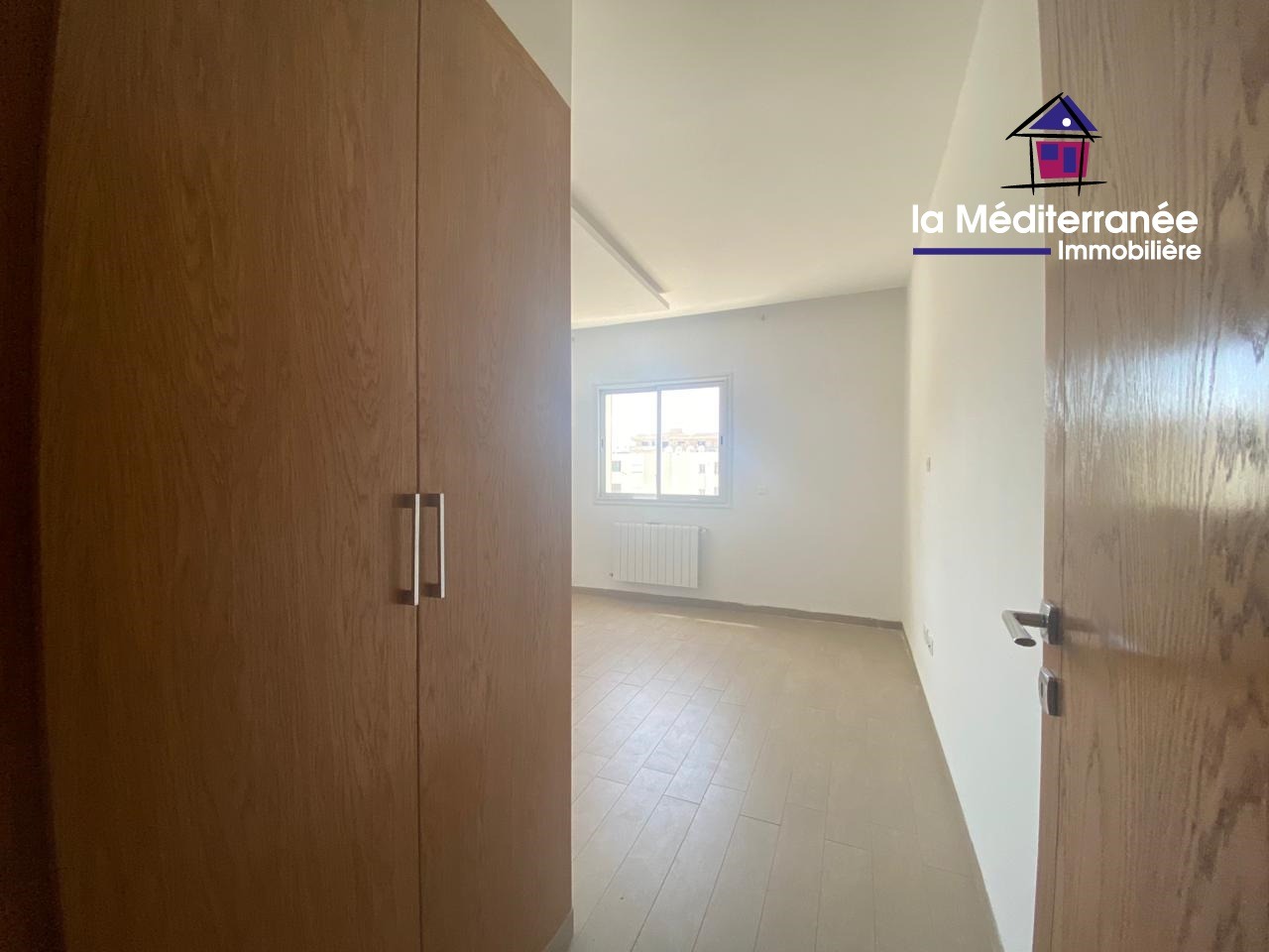 b09c7b66-a599-4a44-b0bd-ee909cf7292d