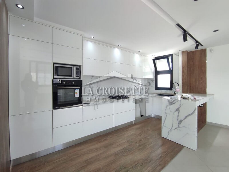 Etage de villa S+3 aux Jardins De Carthage ZEL0401