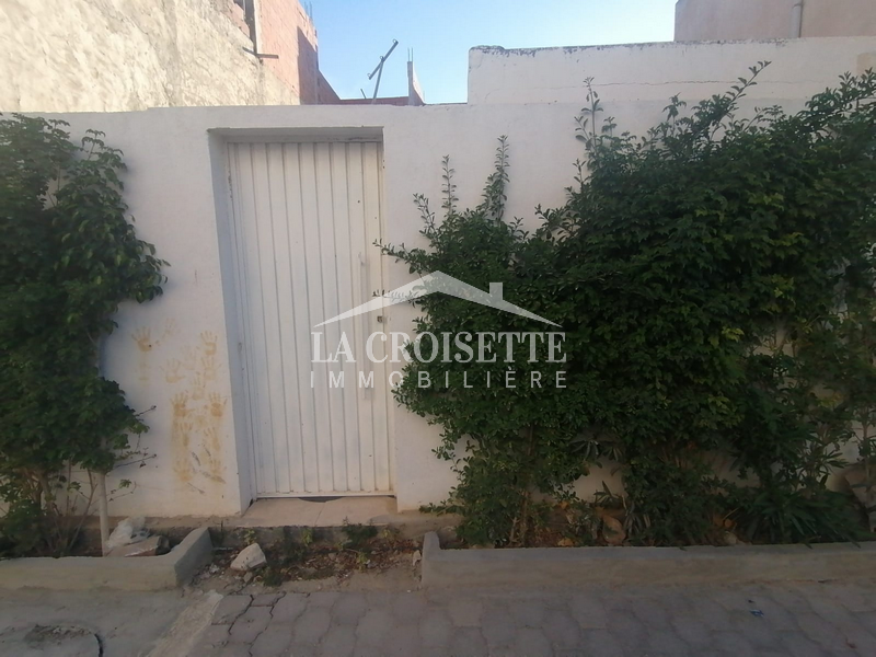 Villa à retaper à La Marsa  ZVV0356