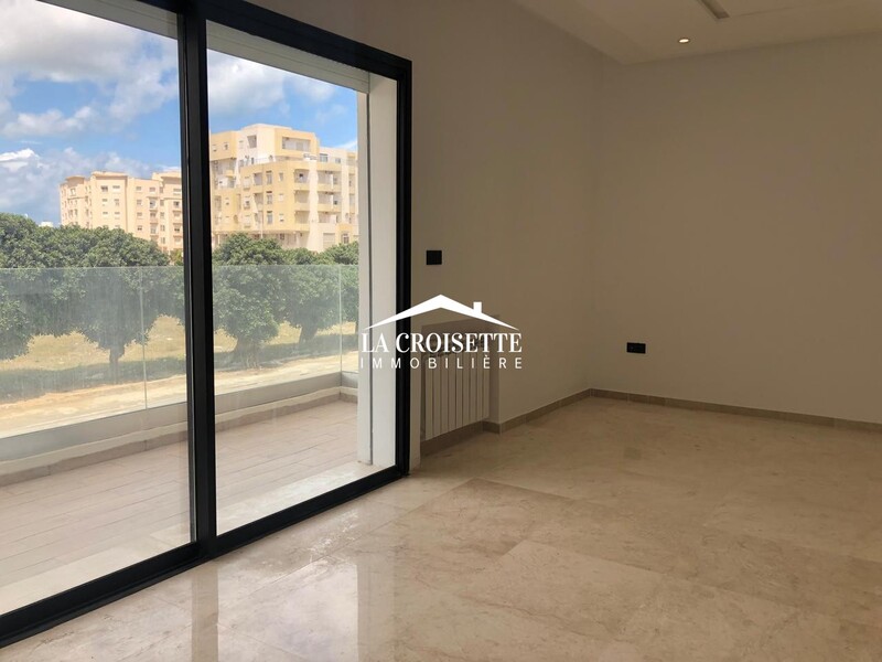 Appartement S+3 à Ain Zaghouan Nord  MAL0966