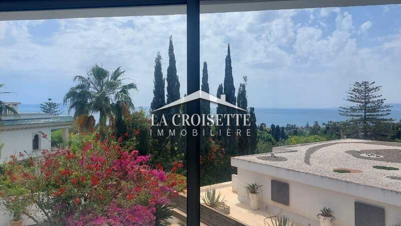 Villa S+3 vue sur mer avec piscine à Carthage MVL0319