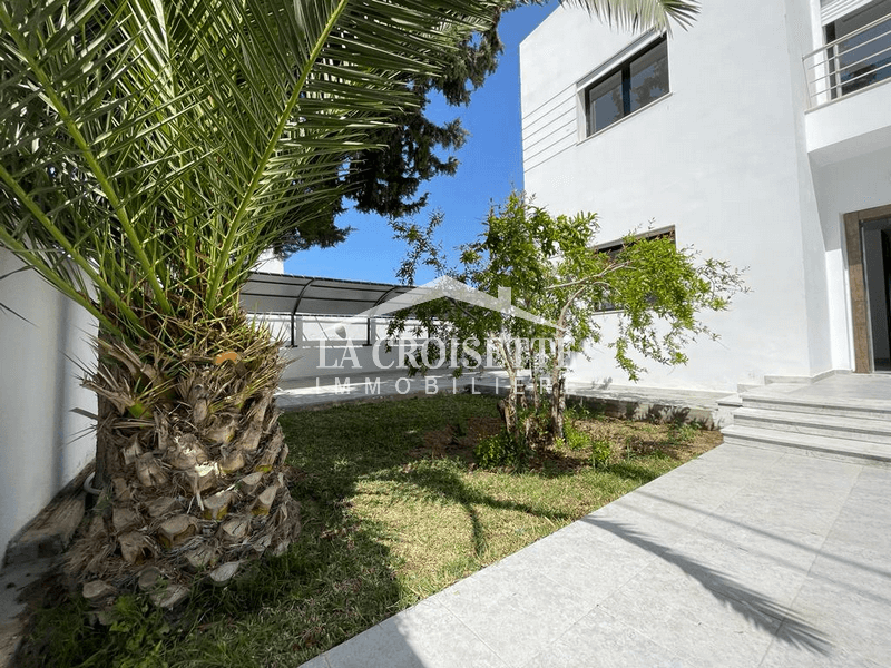 Villa S+3 a la soukra  MVL0978