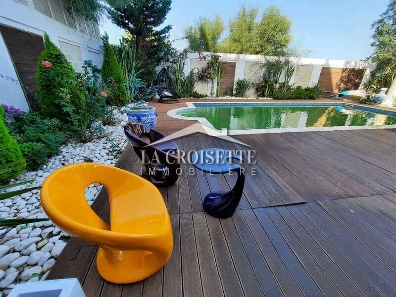 Un rez-de-chaussée S+3 avec piscine à Gammarth MRCL0115