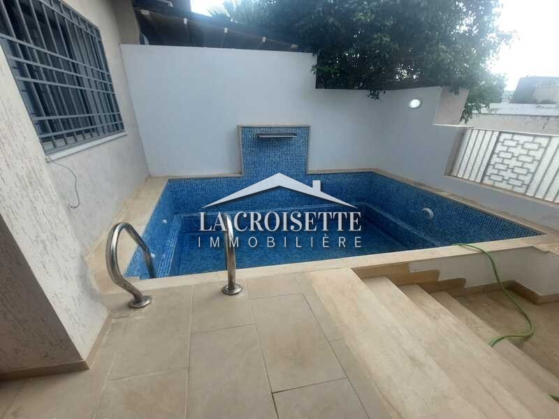 Duplex S+3 avec piscine à La Soukra ZDL0613
