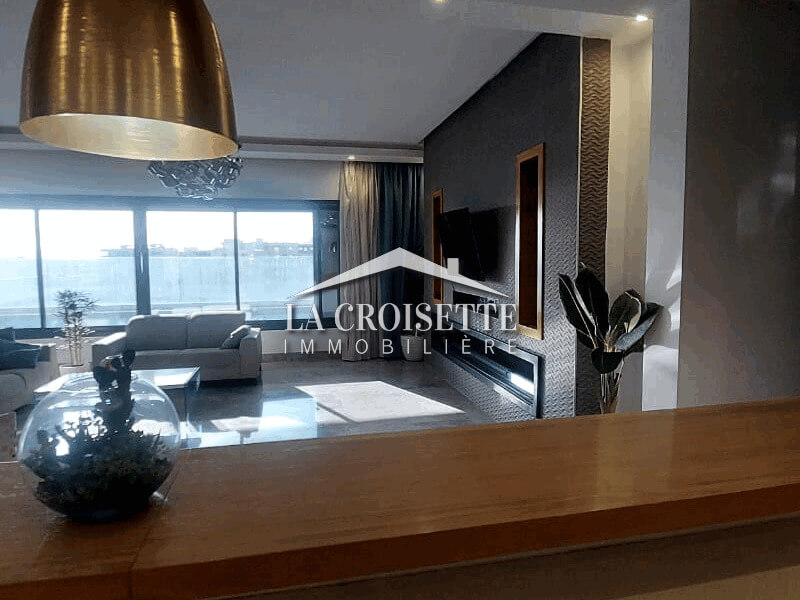 Penthouse meublé S+3 avec piscine aux Berges du Lac 2 MAL037