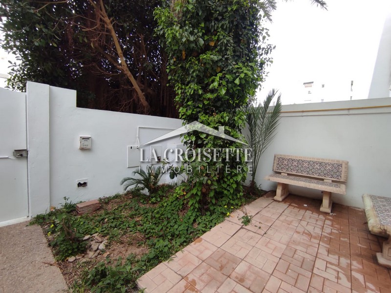 Duplex S+3 avec jardin à La Marsa MDL0411
