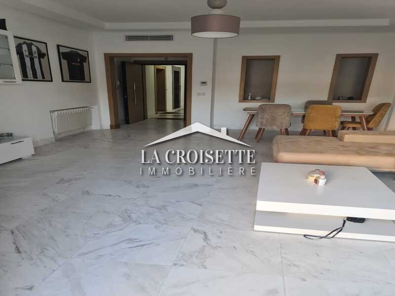 Appartement S+3 avec chambre de service à La Soukra MAL1056