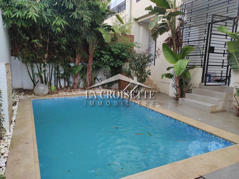 Duplex S+3 avec piscine à La Soukra ZDL0360