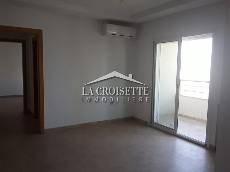 Duplex S+3 avec jardin à La Soukra MDV0083