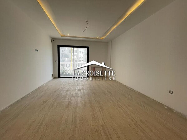 Duplex S+4 avec jardin à Ain Zaghouan Nord MDV0140