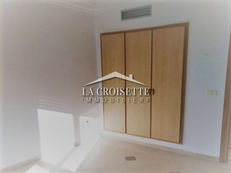 Bureau H+3 aux Berges du Lac 1  ZBL0074