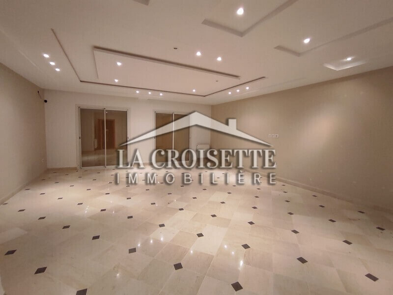 Appartement S+3 à Ain Zaghouan Nord  MAL0442