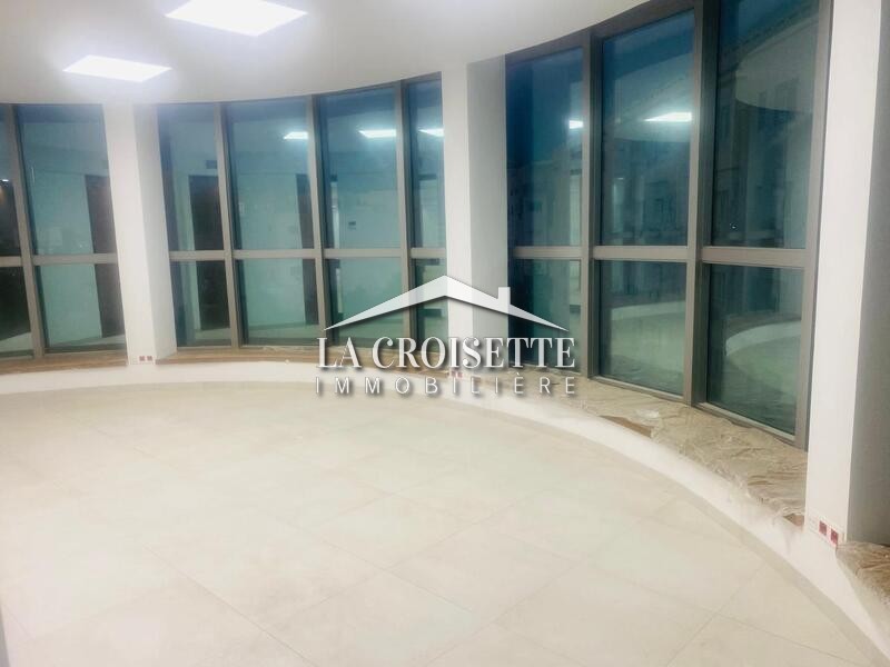 Bureau open-space aux Lac 1