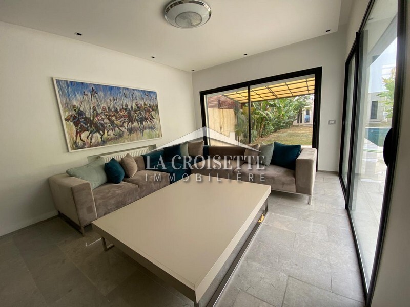 Villa S+3 à La Soukra MVV0278