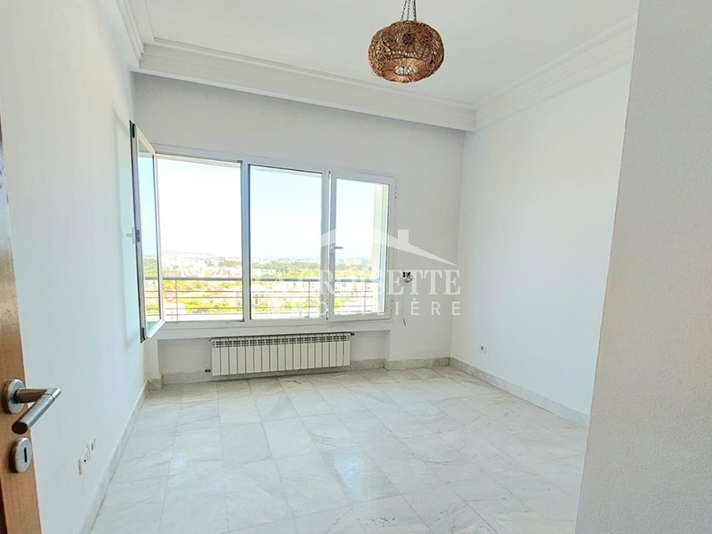 Appartement S+3 aux Berges du Lac 2 MAL1147