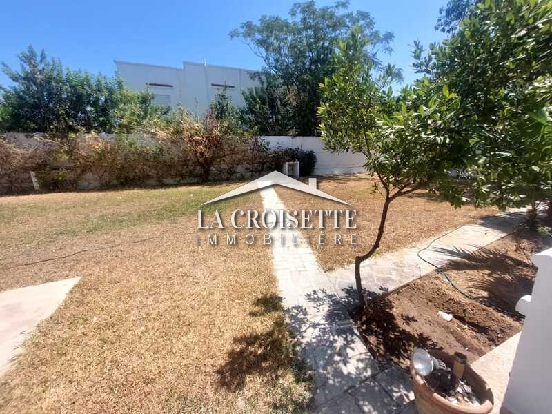Villa S+7 pour un usage bureautique à La Marsa  MBL0429