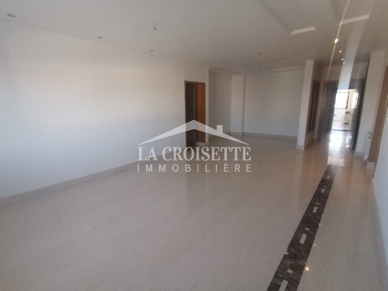 Appartement S+3 à La Marsa MAL1199