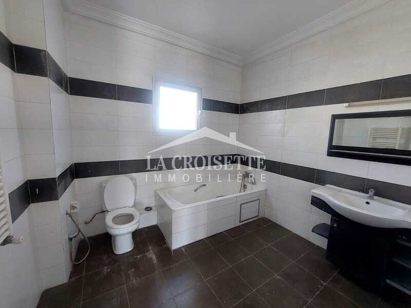 WhatsApp Image 2024-11-22 à 10.36.12_bea23e51