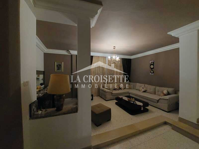 Duplex S+2 meublé à Gammarth MEL0511