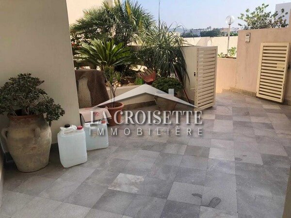 Duplex S+3 avec jardin à La Marsa 	ZDV0068