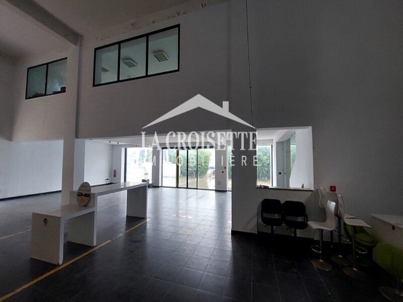 Espace à usage bureautique au Lac 3 ZBL0467