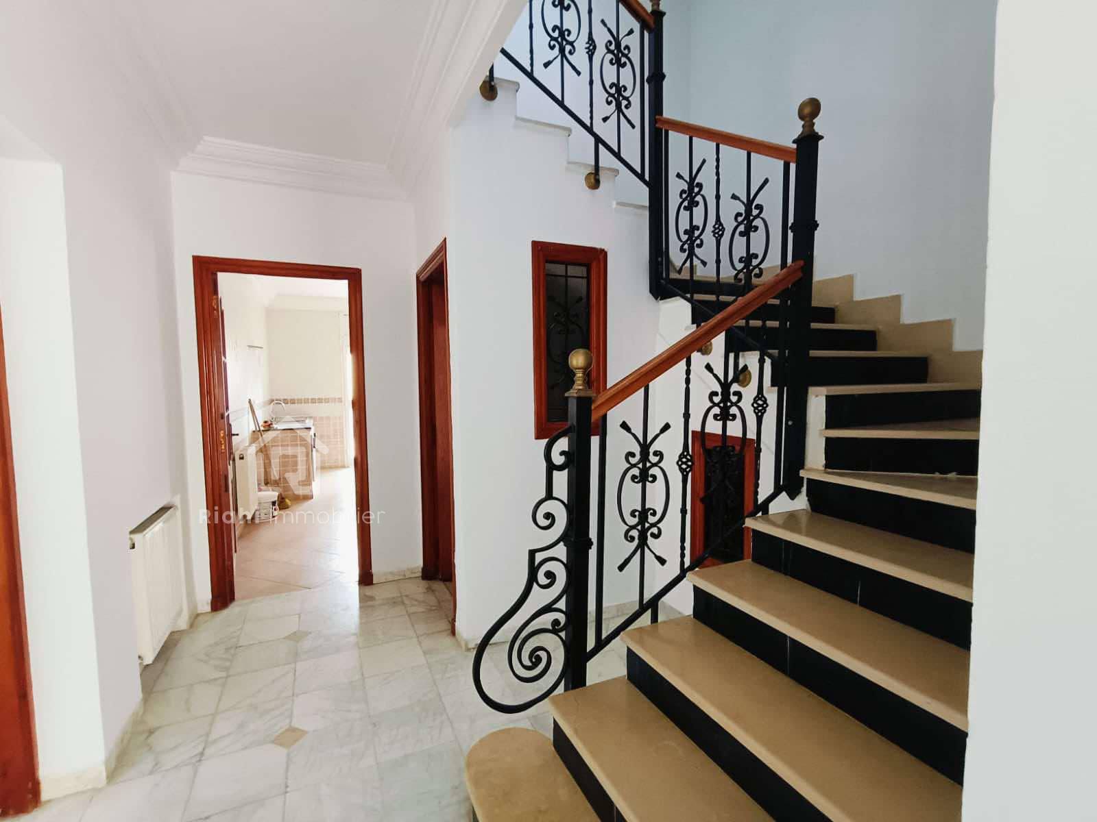 473071100_1056011639872090_8180799179540528684_n