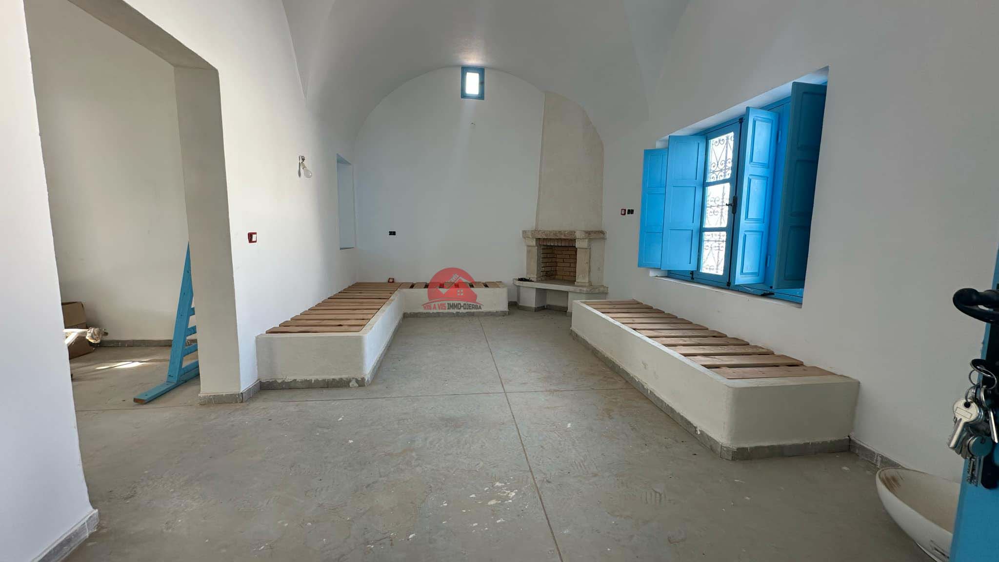 eec3ed63-9d2f-490a-94d9-a2391b2fb2a4